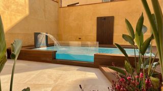 Pis a Raval. Vivienda exclusiva con piscina comunitaria en el corazón de barc