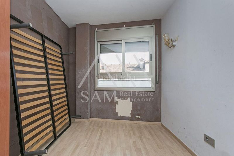 Foto b6ca9c2f-456f-4572-861c-10c32195eda7. Pis amb aparcament a Navàs