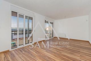 Etagenwohnung in Albesa. Amplio piso listo para entrar a vivir en albesa!