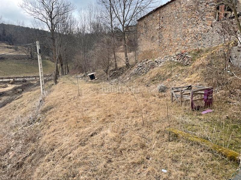 Foto 26231a7b-5e47-45b7-a574-e38fbeb97797. Terreny residencial a carrer ponent a Riu de Cerdanya