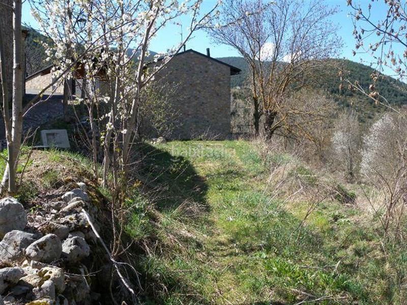 Foto 5733d8c9-024b-4f35-9eba-32fc95e5edfd. Terreny residencial a carrer ponent a Riu de Cerdanya
