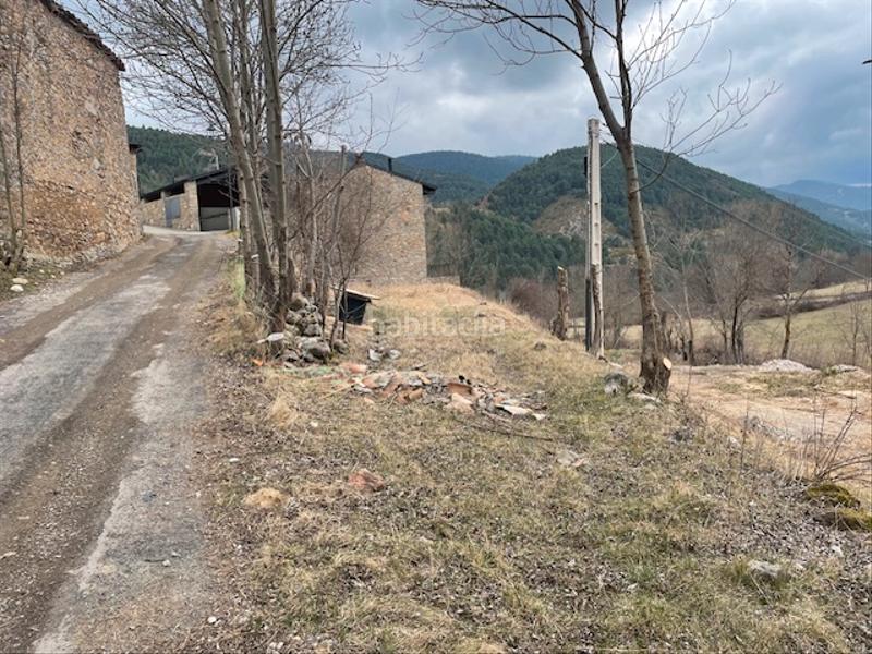 Foto cd7abda1-7f6b-464e-896e-7d47ed5e24ac. Terreny residencial a carrer ponent a Riu de Cerdanya