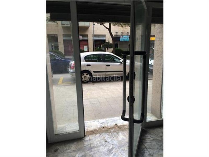 Foto 0db88243-1f72-4ff2-b91a-2211e491a153. Lloguer local comercial a Centre Castelldefels