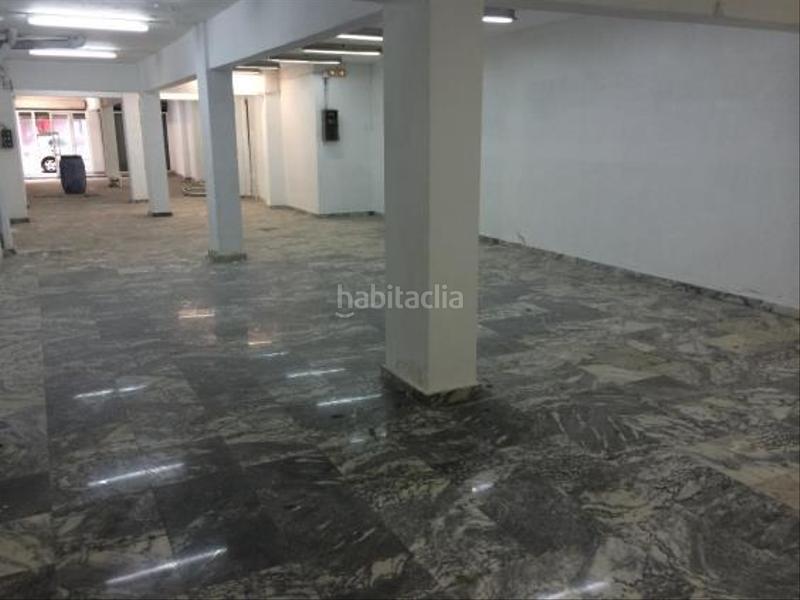 Foto f19e291b-534c-4680-a8ae-3bd98ae03ffb. Lloguer local comercial a Centre Castelldefels