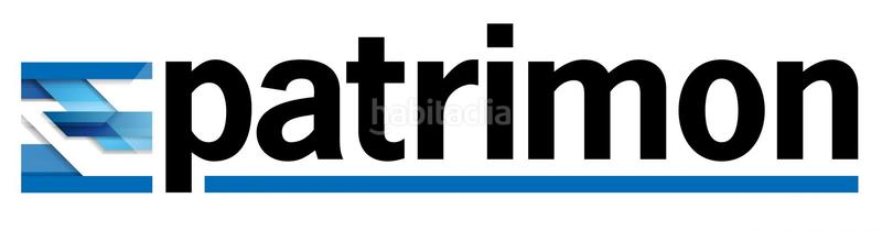 Foto 2ebcf9fa-20fb-45db-b318-c015685c1ec4. Casa adossada amb calefacció aparcament a les botigues de Sitges Sitges