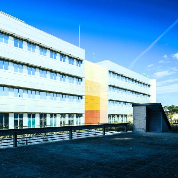 Foto 398cda4f-7322-4a10-8759-3527085267b9. Location bureau avec chauffage dans Sant Cosme-La Granja Prat de Llobregat (El)