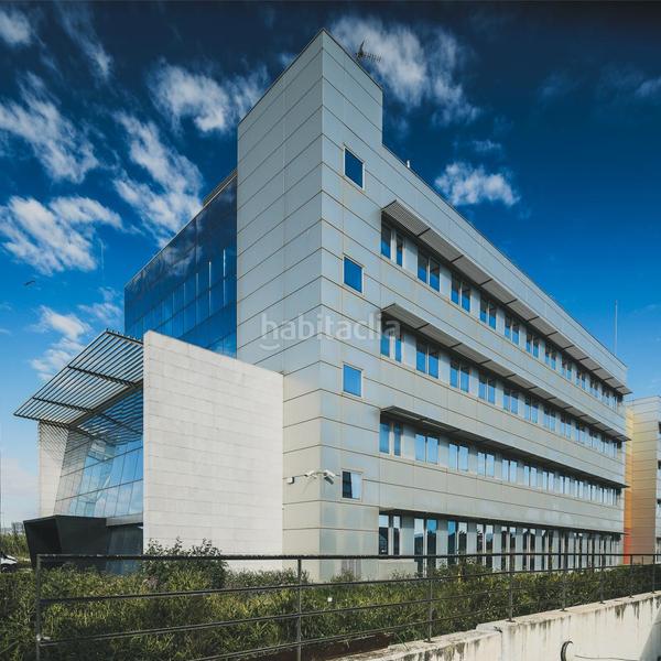 Foto 3e4c2795-9a90-467d-89d2-09341551d2b7. Location bureau avec chauffage dans Sant Cosme-La Granja Prat de Llobregat (El)