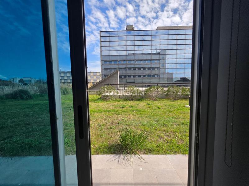 Foto 5e0f25aa-273a-47f4-abcf-7b2307003078. Location bureau avec chauffage dans Sant Cosme-La Granja Prat de Llobregat (El)