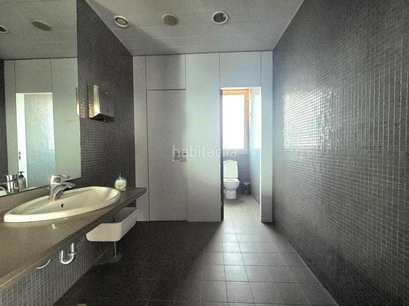 Foto ac43b6de-ae9c-42eb-93ca-6a9d18f63ee6. Location bureau avec chauffage dans Sant Cosme-La Granja Prat de Llobregat (El)