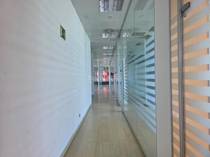 Foto dfc1106f-acc2-4f7a-a66f-73033984a508. Location bureau avec chauffage dans Sant Cosme-La Granja Prat de Llobregat (El)