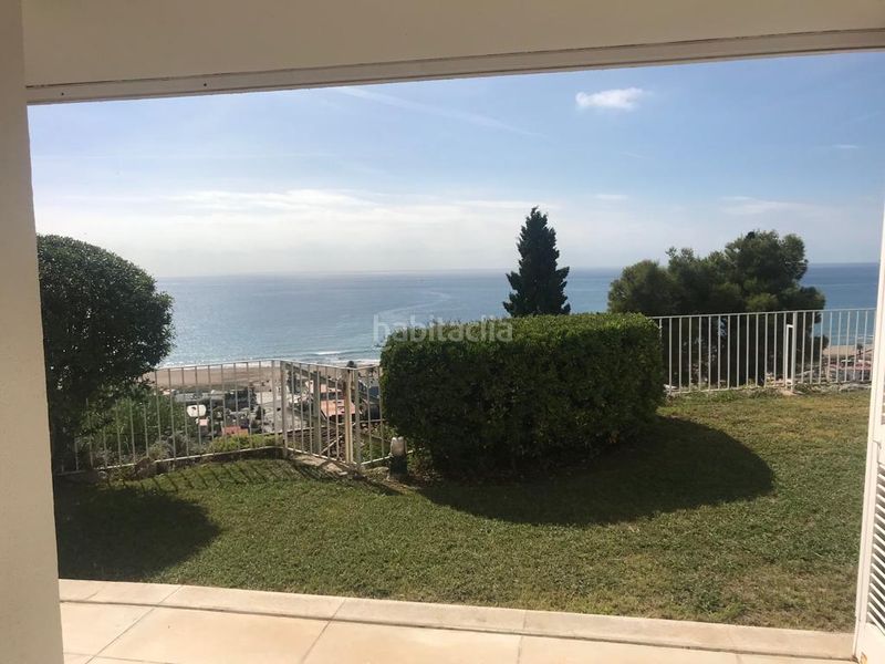 Foto 391d93d3-a9ec-4951-bfe7-0a0802559ff1. Chalet magnífica villa señorial con vistas panorámicas sobre el mar mediterráneo en Castelldefels