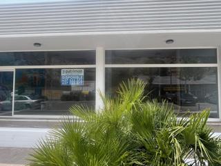Lloguer Local Comercial a Les Botigues de Sitges. Excelente local en port ginesta
