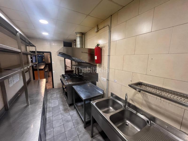 Foto 033d2e9d-842f-4e96-bdb6-558753e061ae. Alquiler local comercial restaurante en el centro de vilanova en Vilanova i la Geltrú