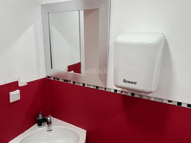 Foto 34a0d259-dd86-4e75-9d18-e351698e6928. Local commercial dans Can Toni Cunit