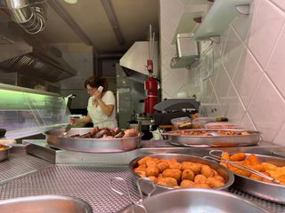 Lloguer Local Comercial a Riera. Pollos a last, comidas preparadas y catering