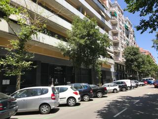 Local commercial à La Nova Esquerra de l´Eixample. Oportunidad inversores