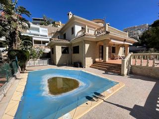 Chalet  C. Chalet en cap-blanc