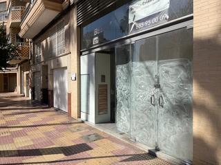 Business premise  Carrer del 25 d'abril. Local comercial