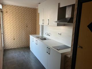 Etagenwohnung in Carrer de sebastià diego 2