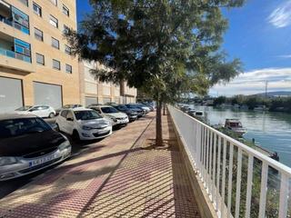 Business premise in Calle Fray Pascual Jover 3