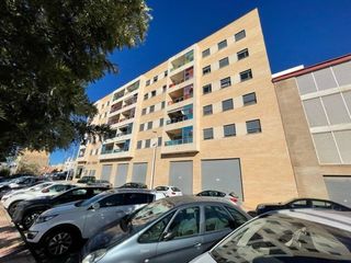 Business premise in Calle fray pascual jover 3