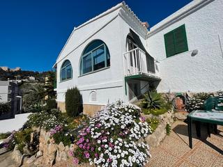 Chalet à Avinguda alacant 16. Chalet independiente