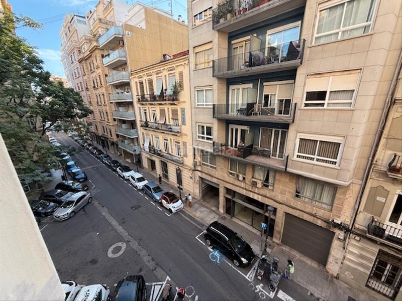 Foto 1f2670e4-5b32-40a2-a6b0-7bda3c9c7222. Appartement dans carrer del comte d'altea 1 dans Gran Via Valencia