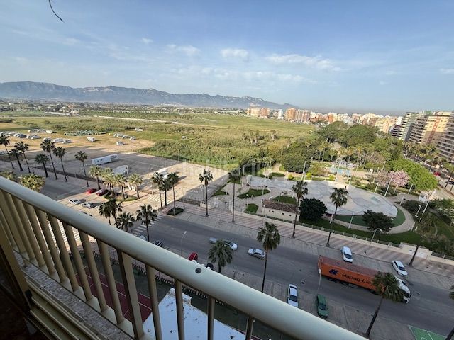 Foto 6d751d8d-9f3f-456c-a972-4597446f9b3b. Apartament amb piscina a Sant Antoni Cullera