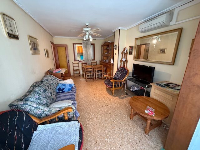 Foto df7bb501-2c70-43d8-ad90-0730b899c9b5. Apartament a Sant Antoni Cullera
