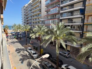 Appartement  Avinguda blasco ibáñez. A 100m del mar