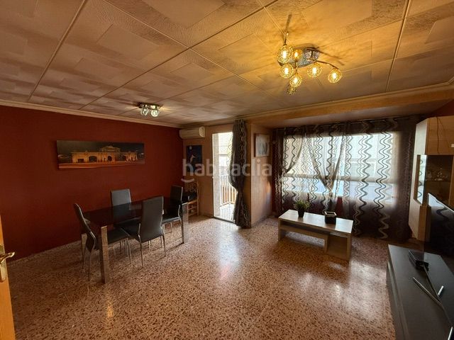 Foto 14a4f2b5-a54f-4068-bf1d-e2d3be0889ff. Casa amb aparcament a Sueca Sueca