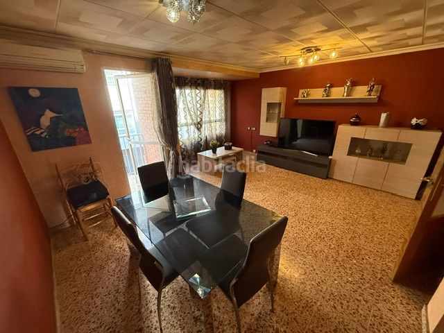 Foto 2c528b21-743a-498d-8750-0b8eabf1cdf1. Casa amb aparcament a Sueca Sueca