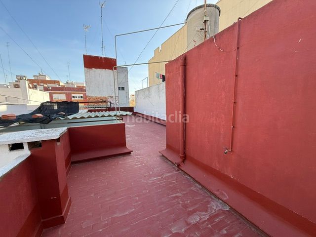 Foto b4f80fd6-8a47-4d52-a5cd-b59cf4803554. Casa amb aparcament a Sueca Sueca