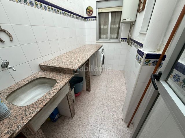 Foto ce2039cb-47bb-4670-bff2-a4d9ae8367b8. Casa amb aparcament a Sueca Sueca