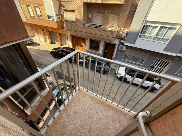 Foto f02c5537-d248-477a-b382-57acc02138f9. Casa amb aparcament a Sueca Sueca