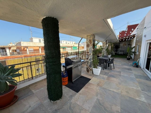 Foto 87260a05-0f72-4102-96a4-c448f0dd2d43. Àtic a carrer cabanyal 14 a Sant Antoni Cullera