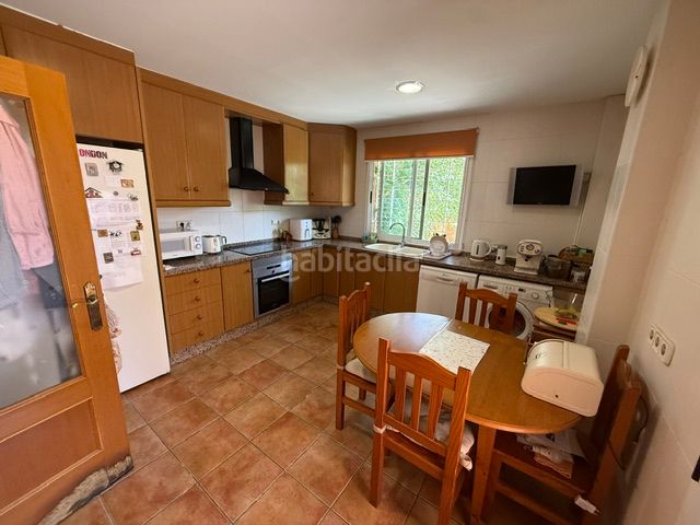 Foto 8c679d7d-b693-4661-b3ef-df0fbdcf7978. Casa adossada a El Marenyet Cullera