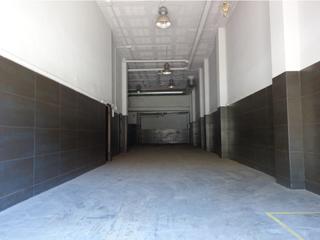 Lloguer Local Comercial a Ciudad Jardín. Alquiler de local comercial de 300 metros cuadrados