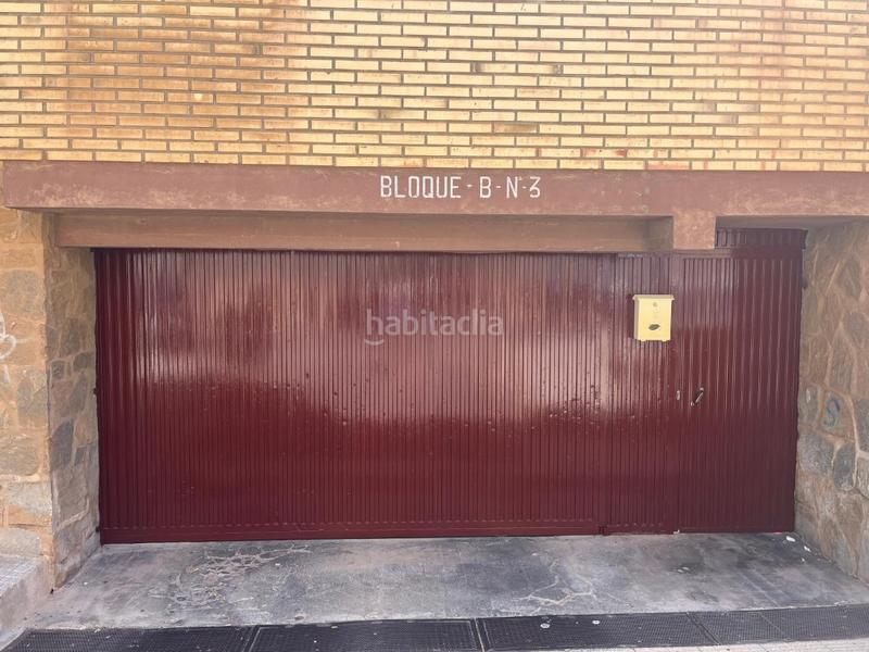 Foto 3210c3cc-4e9e-4375-91fe-3e0dd80df251. Parking voiture dans La Unión Unión (La)