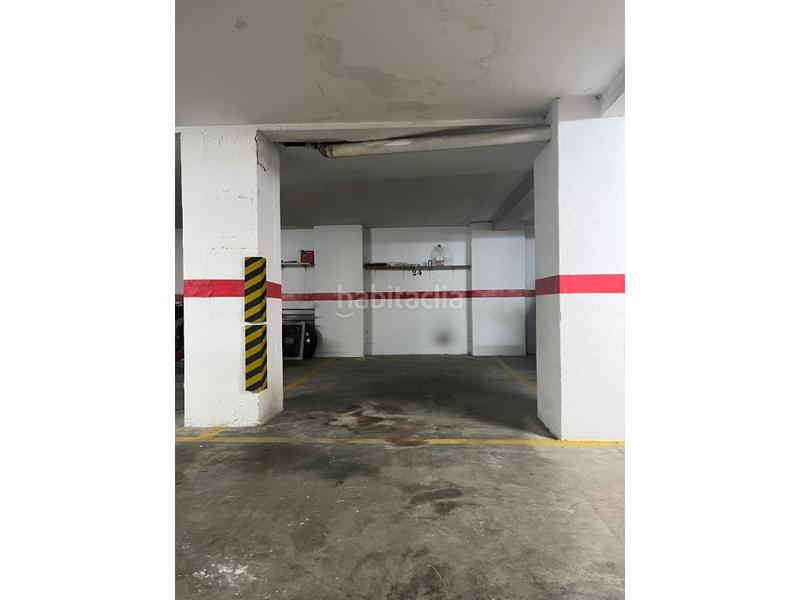 Foto d31eb43b-f499-4a98-9b56-f3a2e1651379. Parking voiture dans La Unión Unión (La)