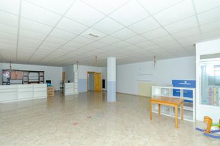 Local Comercial en Pozo Estrecho. Empieza tu negocio hoy !