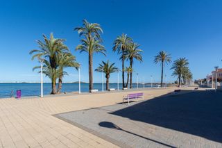 Apartamento en Urbanizacion mares iii 6. Buscas la combinación perfecta entre comodidad y cercanía al mar