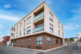 Piso en Calle calle arco 6. Piso con garaje y trastero en la uni�n