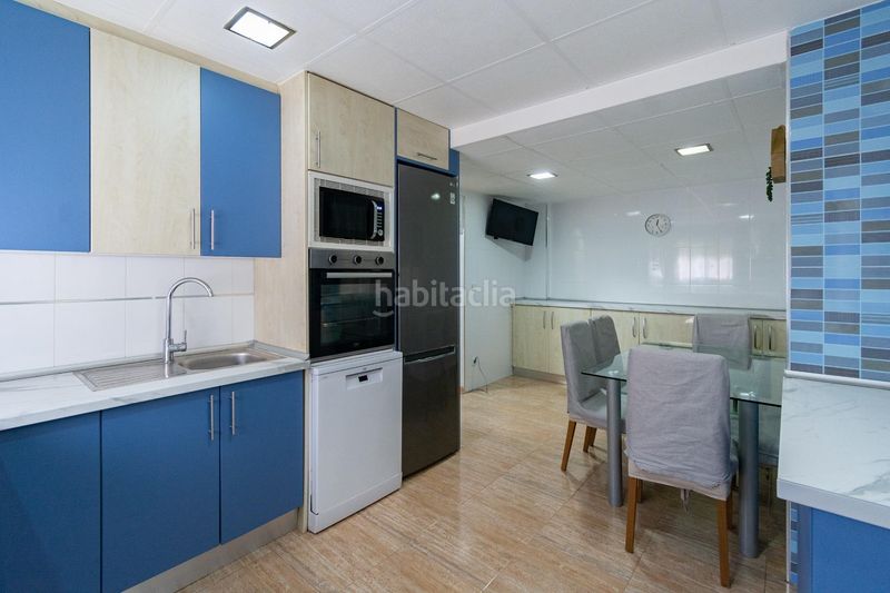 Foto 1230c88a-a82c-4dfe-86f1-c52a7edbd6d0. Casa adossada amb calefacció aparcament a San Ginés Cartagena