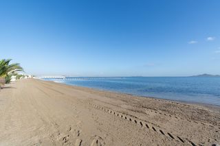 Casa en Plaza emperador 5. Adosado con encanto a pasos del mar menor, los nietos