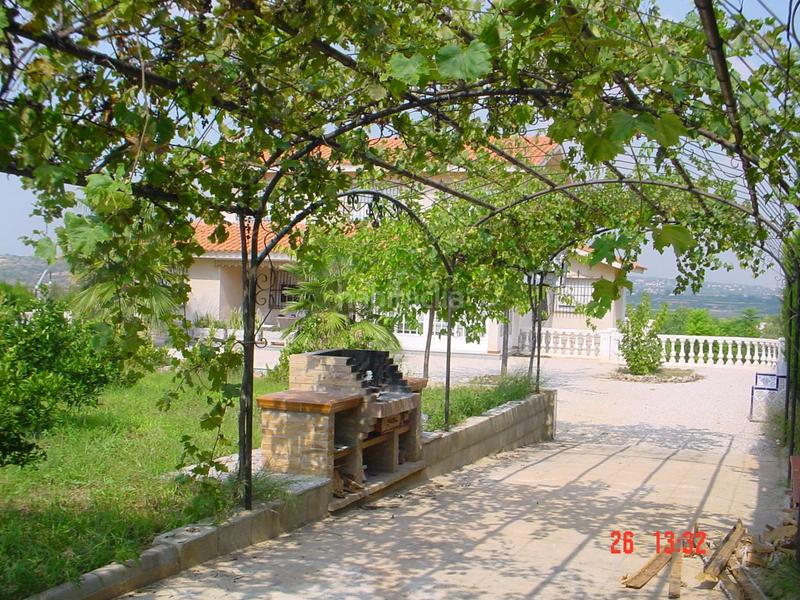 Foto 45b06d3b-3d49-41d7-a2fe-dc688e01cbe9. Chalet en Picassent