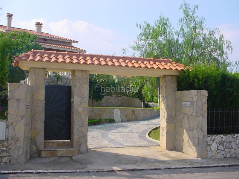 Foto d1ff1d28-d5ef-45e0-a821-5398ff24b28e. Chalet con parcheggio piscina in Picassent