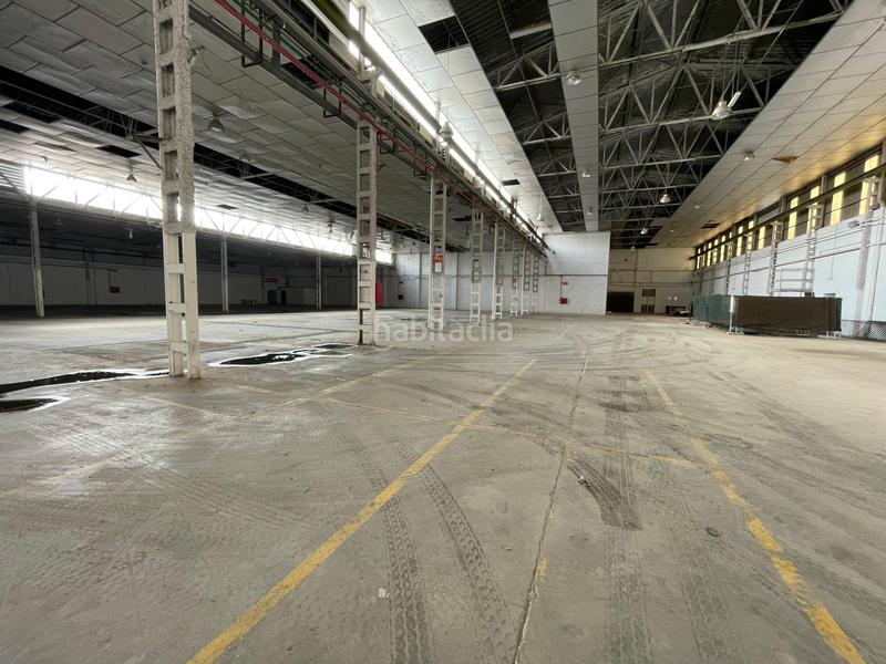 Foto 1bbc4205-b138-47c8-a78c-422acd90e448. Bâtiment à usage industriel dans carrer pintor segrelles 4 dans Alfafar