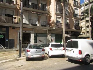 Local Comercial en Zona Avenida al Vedat