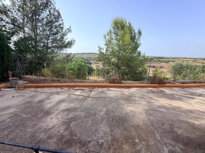 Foto e9a1b3d3-3774-4fcc-8769-ffa32fb9b10a. Xalet amb xemeneia piscina a Cheste